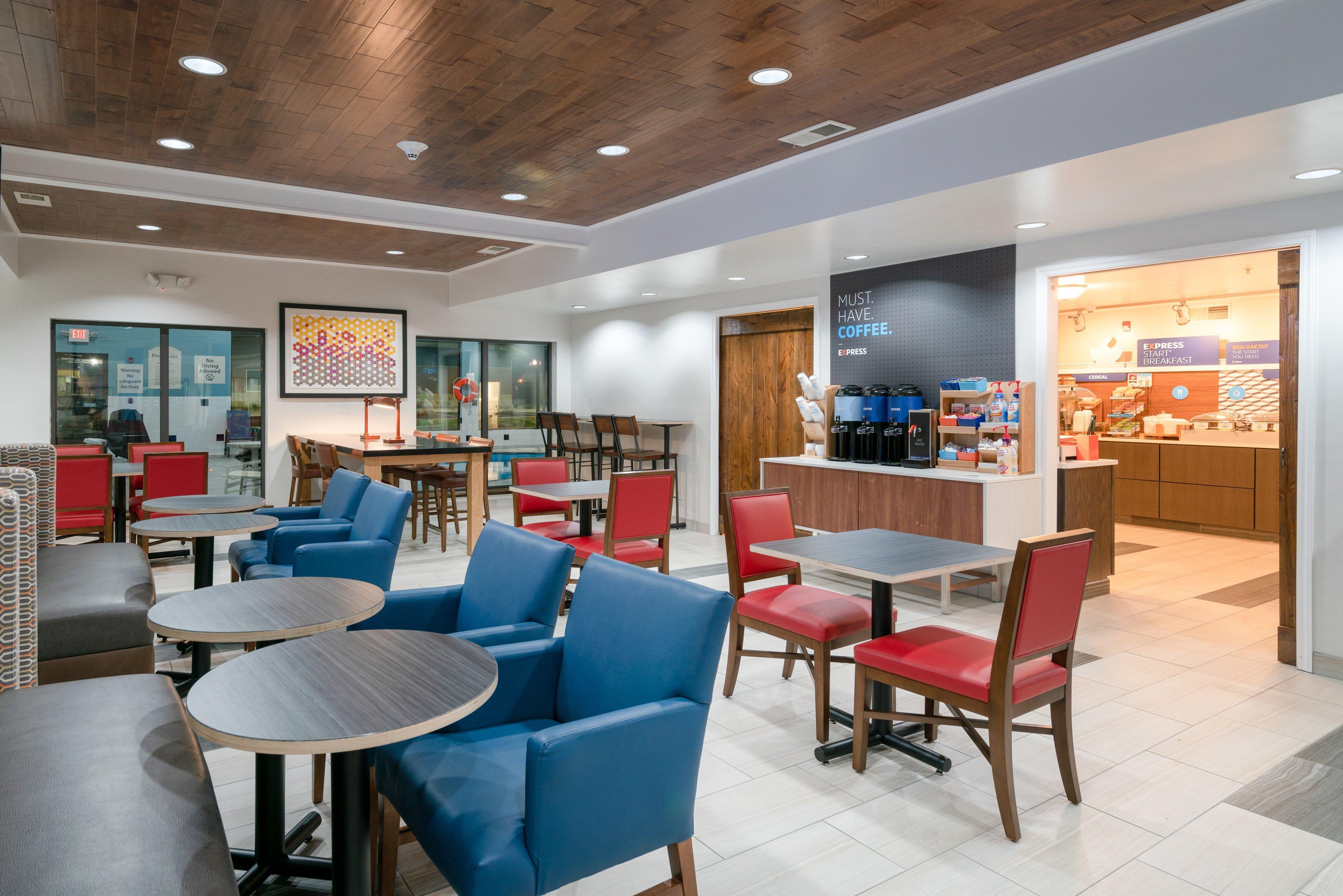 Holiday Inn Express Hotel & Suites Elkins By Ihg Екстериор снимка