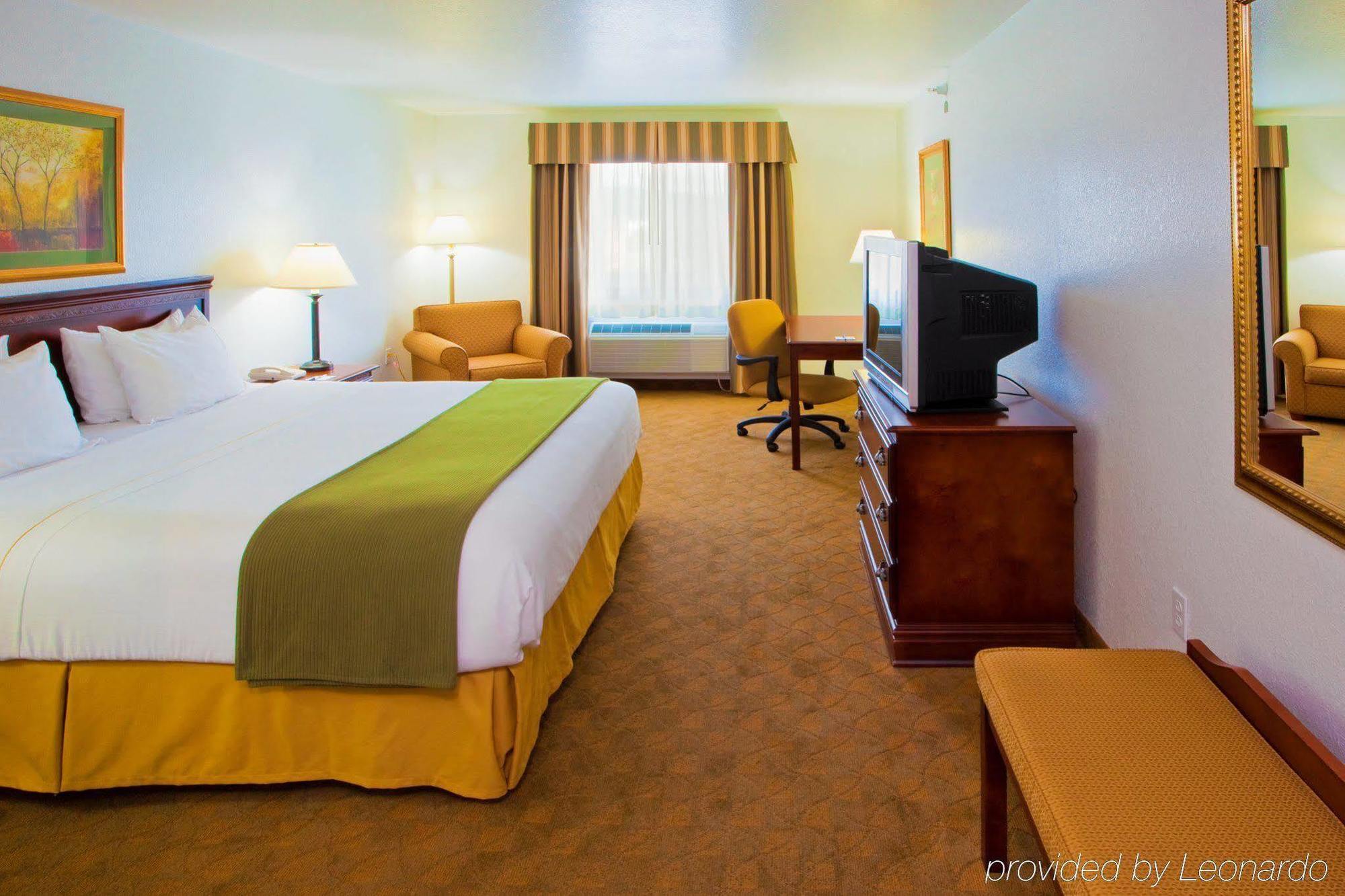 Holiday Inn Express Hotel & Suites Elkins By Ihg Екстериор снимка