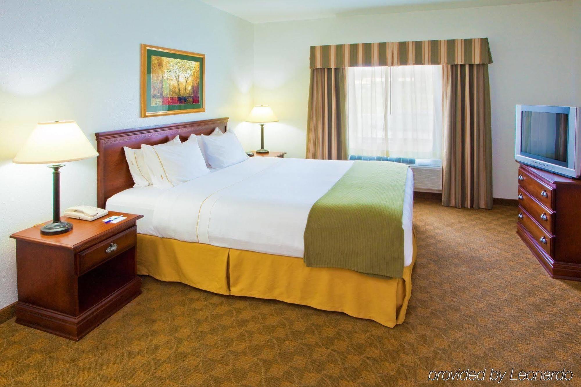 Holiday Inn Express Hotel & Suites Elkins By Ihg Екстериор снимка